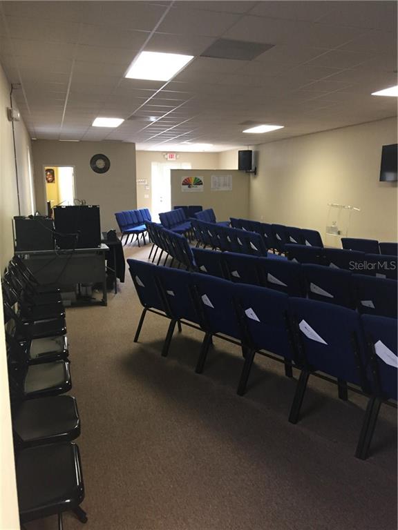 8025 E DR MARTIN LUTHER KING JR BLVD ,TAMPA,33619